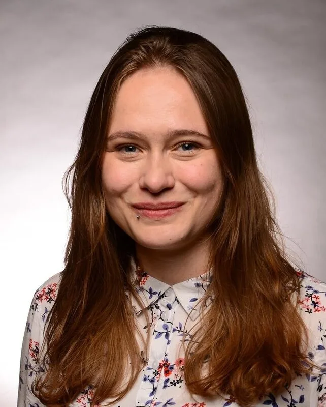 Ina Reichmann is back with us as our new master student!