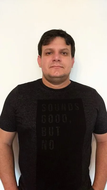 Our visiting researcher Dr. Dyovani Coelho just joined us!
